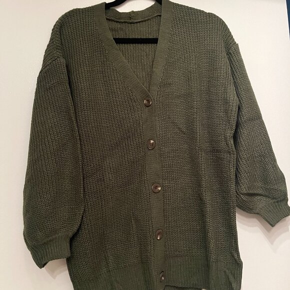 Cupshe Army Green Button Down V-Neck Cardigan Sweater (NEW with Tags) (Small) - Picture 1 of 16